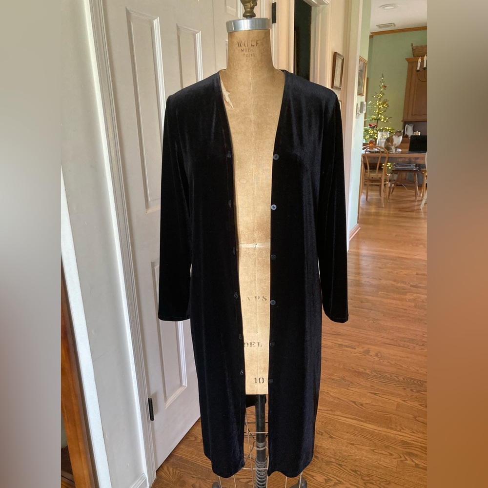 DKNY Velvet Stretch Duster Cardigan MED APPROX 41” long buttons Like new